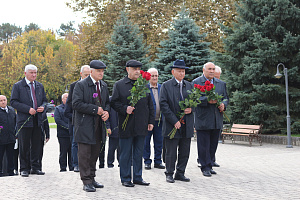 В вузе почтили память первого Президента КБР Валерия Кокова