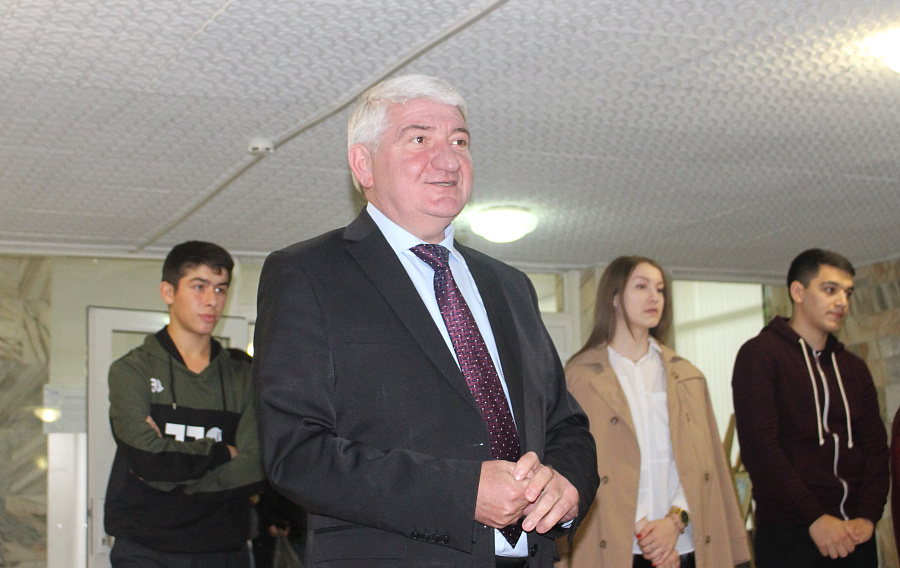 Первокурсников посвятили в студенты