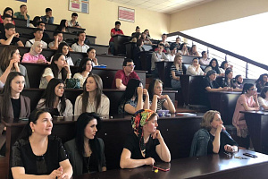 Студенты повышают свою грамотность в написании грантовых проектов