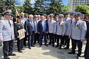 Возложение к Вечному огню