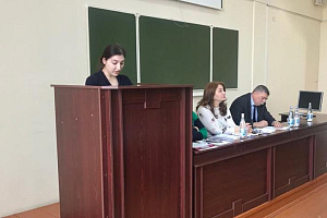 На факультете экономики и управления рассмотрели особенности  перевода научных текстов