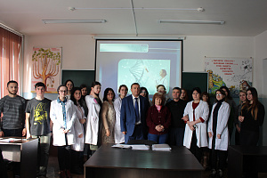 Преимущества и недостатки клонирования обсудили на английском языке