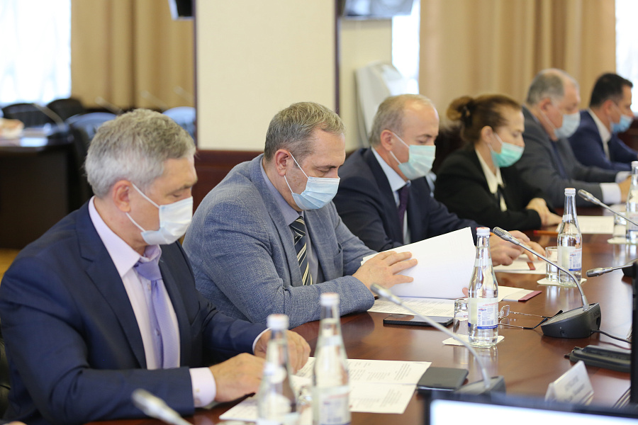 Юрий Чайка провел рабочую встречу с членами Совета Консорциума вузов Северного Кавказа