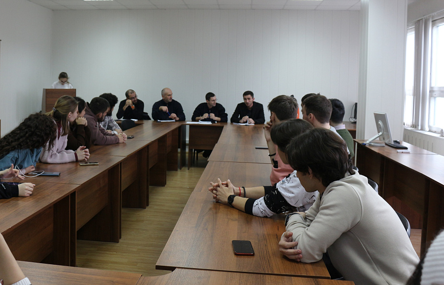 В Кабардино-Балкарском ГАУ прошли Парламентские дебаты