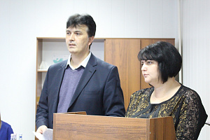 Сторонники партии «Единая Россия» провели игру «РосКвиз»