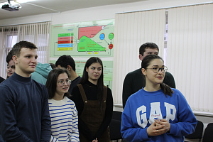 Участники школы критического мышления «Я мыслю» встретились на дискуссионной площадке