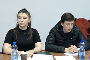 Турнир по дебатам «За и против»