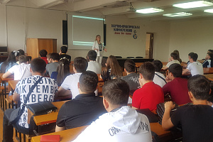 На отделении СПО состоялась встреча представителей Центра по противодействию экстремизму со студентами