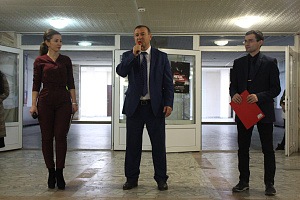 Студенты отметили приближение Нового года