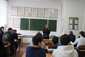 Егор Карагезов выступил перед студентами на мероприятии, посвящённом обсуждению фундаментальных ценностей