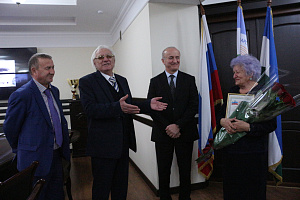 Проводили на заслуженный отдых