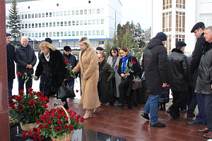 Коллектив Кабардино-Балкарского ГАУ почтил память профессора Б.Х. Жерукова