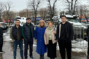 Представители вуза посетили выставку трофейной техники