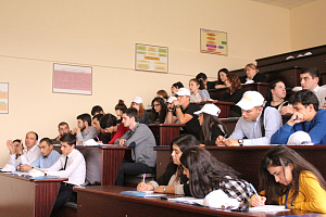 Профессионалы будущего встретились с представителями бизнес-сообщества