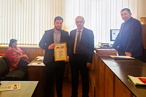  На факультете механизации и энергообеспечения предприятий вручили Почетные грамоты ветеранам труда и Благодарности студентам