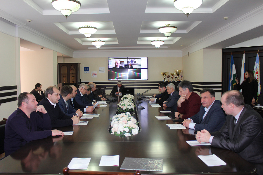 Неделю науки завершил форум, посвящённый актуальным проблемам АПК