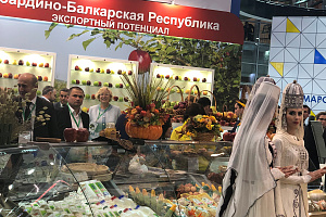Представители КБГАУ в составе делегации Кабардино-Балкарии принимают участие в XXI всероссийской выставке «Золотая осень»