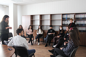 Продолжается работа молодежного клуба «Профессионалы будущего»