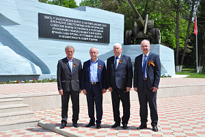 Встреча у Эльхотовских ворот