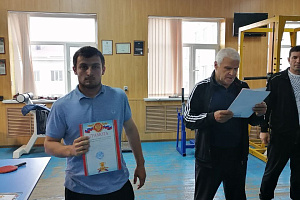 Итоги соревнований по армрестлингу