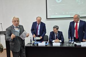 «Агрономия-2025»: В Кабардино-Балкарском ГАУ обсудили будущее растениеводства и почтили память В.М. Кокова