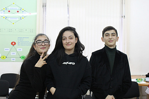 Участники школы критического мышления «Я мыслю» встретились на дискуссионной площадке