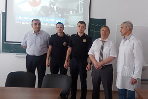 Студенты двух вузов республики приняли участие в профилактической акции «Остановим мошенников вместе»