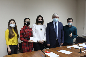 Подведены итоги студенческих парламентских дебатов