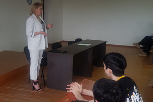 На отделении СПО состоялась встреча представителей Центра по противодействию экстремизму со студентами