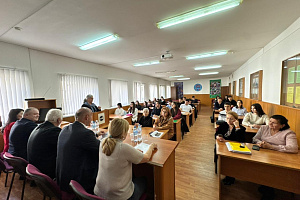 Искусственный интеллект: помощник или конкурент для педагога?