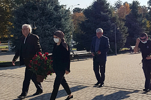 Почтили память первого Президента Кабардино-Балкарии