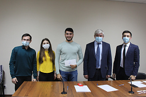 Подведены итоги студенческих парламентских дебатов