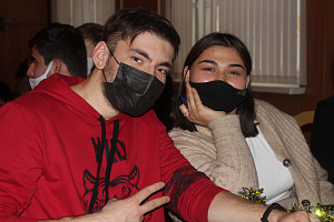 Новогодняя игра