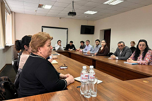 Заместители деканов обсудили влияние информации на формирование деструктивного поведения у студентов