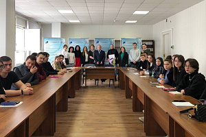 Студентам рассказали о специфике построения карьеры в разных сферах деятельности