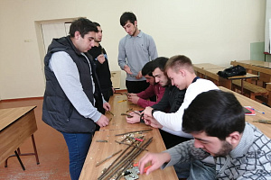 Будущие садоводы сдали экзамен по окулировке