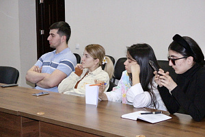 Студентам рассказали, как участвовать в грантовых конкурсах Росмолодёжи