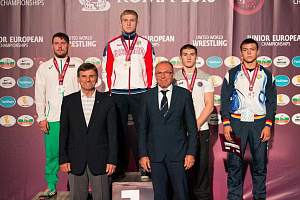 Ахмед Шокумов выиграл первенство Европы по вольной борьбе