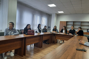 Заседание студенческого кружка посвятили посланию Президента РФ Федеральному Собранию