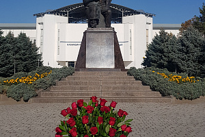 Почтили память первого Президента Кабардино-Балкарии