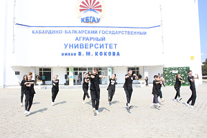 Ректор поздравил первокурсников с Днём знаний