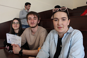 Киноклуб провёл «Свою игру»