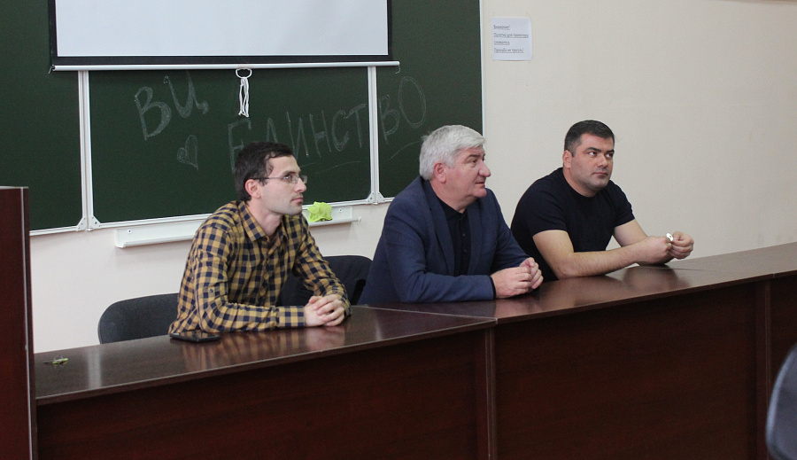 Волонтёры и активисты вуза наметили направления совместной деятельности