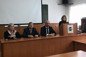 Будущие учёные обсудили особенности перевода научных текстов