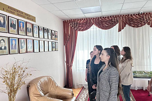 Будущих управленцев ознакомили с работой городского административного аппарата