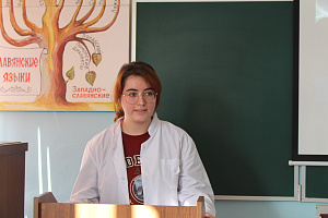 Преимущества и недостатки клонирования обсудили на английском языке