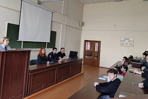 На факультете среднего профессионального образования говорили о вреде наркотиков