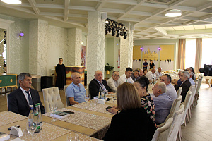 Вышла в свет книга «Земельная собственность»